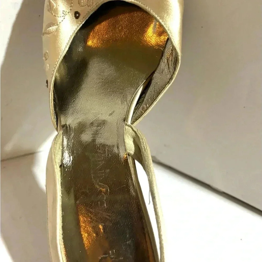 Yves Saint Laurent silver heels shoes size 5.5M - Picture 5 of 10